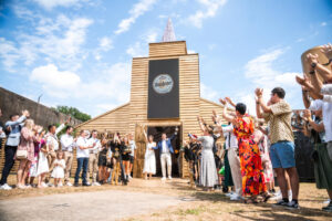 Warsteiner Parooka Church im Jahr 2022 (Fotos: Haus Cramer Gruppe)